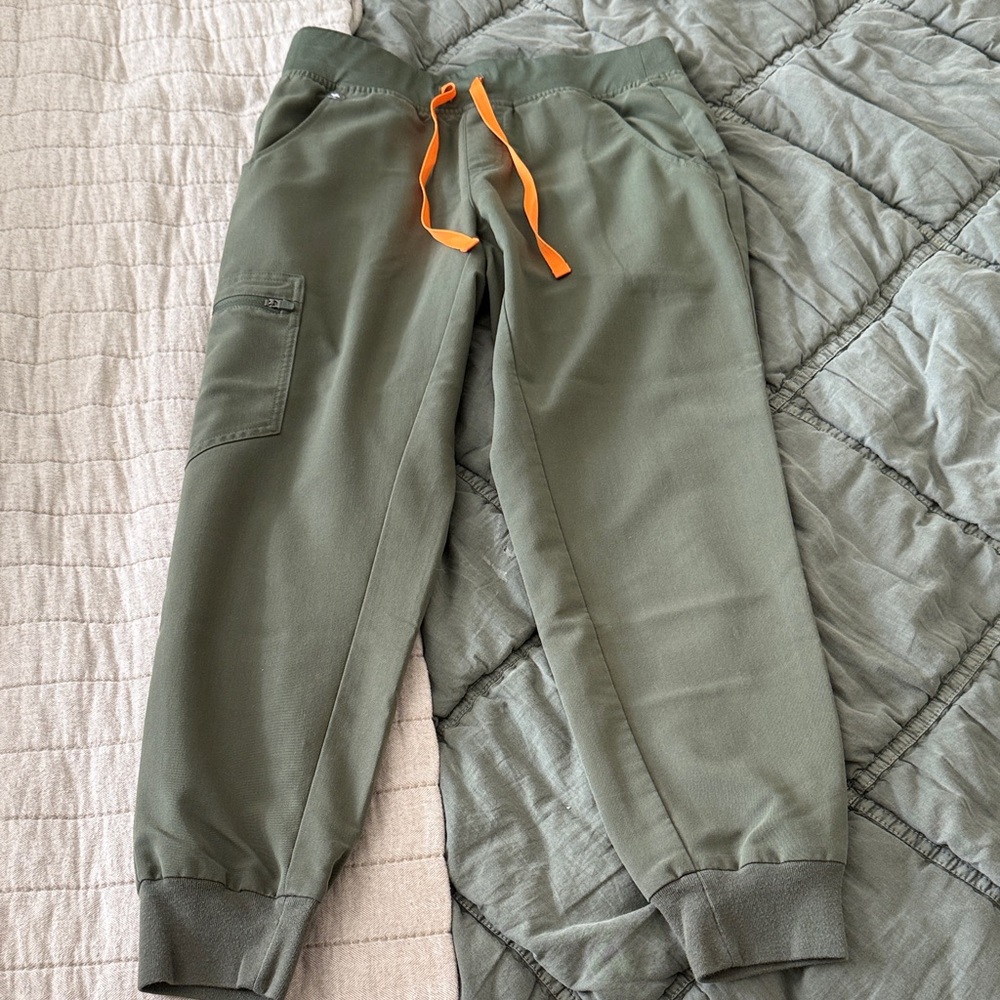 Women’s Zamora Figs Joggers